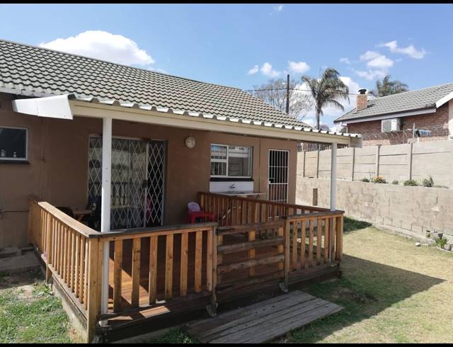 3 BEDROOM FREEHOLD SOLD IN FORDERVILLE